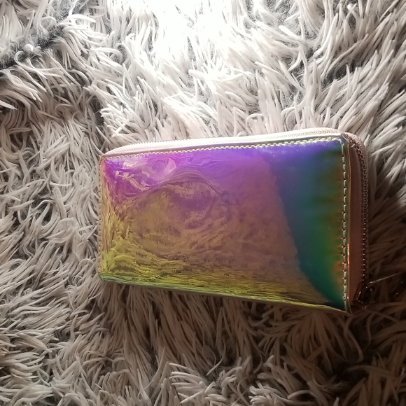 Holographic Wallet - Picture 15 of 15